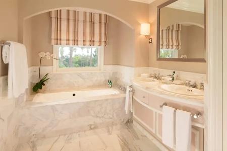 The Beverly Hills - Dorchester Collection - 52