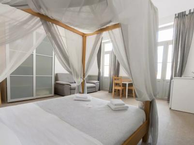 Douskos Guesthouse - 171