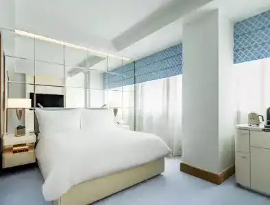 Lanson Place - 11