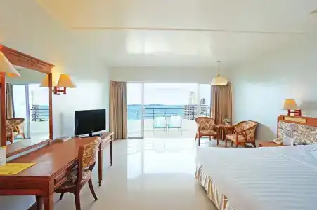 Pattaya Park Beach Resort - 36