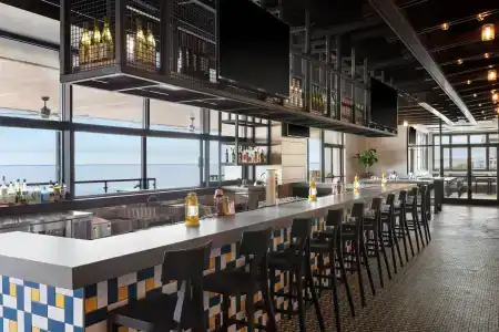 Deltas by Marriott Virginia Beach Bayfront Suites - 13