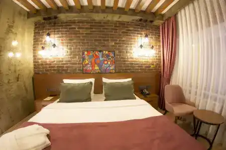 Meydan Besiktas - 19