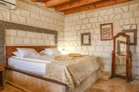 Ottoman Cave Suites - 35