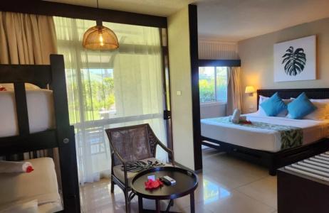 Fiji Gateway - 50