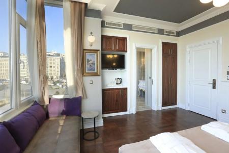 Art Nouveau Pera - 40
