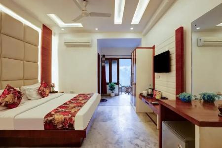Hindustan- by Backpackers Heaven - 97