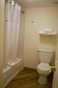 La Quinta Inn by Wyndham Austin Capitol / Downtown - 37