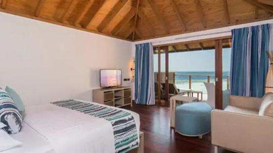 Vilamendhoo Island Resort & Spa - 42