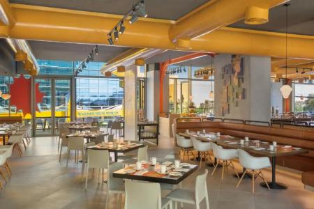 The Wb Abu Dhabi, Curio Collection By Hilton - 17