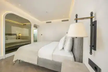 Yacht Classic - Boutique Class - 85