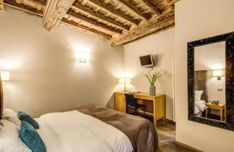 Trevi Beau Boutique - 32
