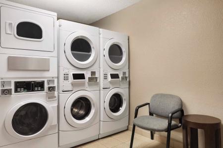 Courtyard Cape Coral - 22