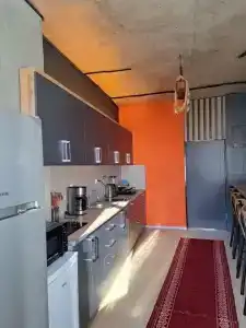 Karvi Hostel & Suites - 27