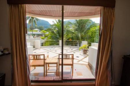 Phi Phi Island Cabana - 37