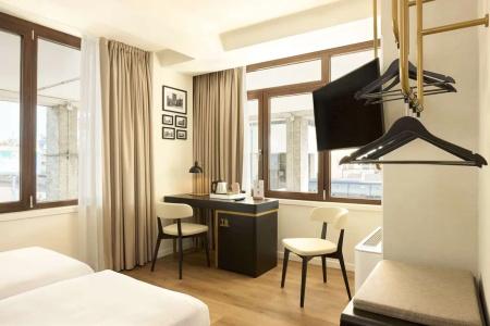 Best Western Tritone - 66