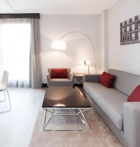 Novotel Madrid Center - 33