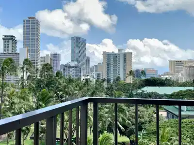 DoubleTree by Hilton Alana - Waikiki Beach - 45