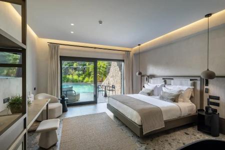 Aeonic Suites and Spa - 69