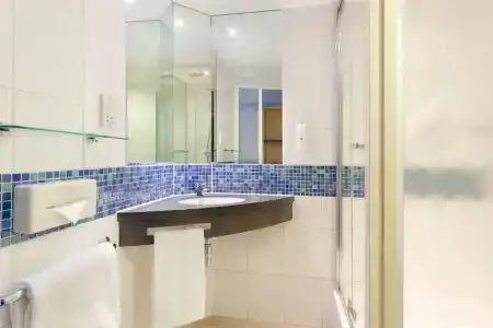 Holiday Inn Express Earls Court, An Ihg - 5