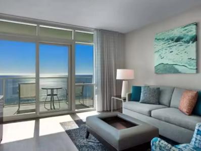 Hilton Grand Vacations Club Ocean 22 - 50