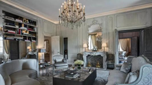 DE CRILLON - 83
