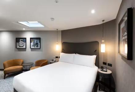 DoubleTree by Hilton London Victoria - 74