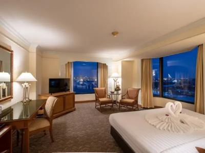 Montien Riverside - 25