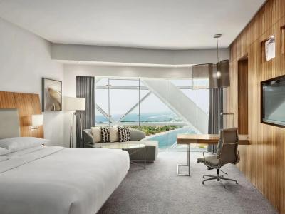 Hyatt Capital Gate Abu Dhabi - 27