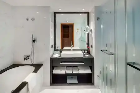 Kempinski Corvinus Budapest - 34