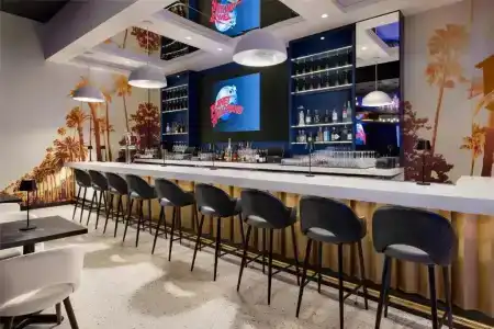 Hilton Garden Inn Times Square Central - 24