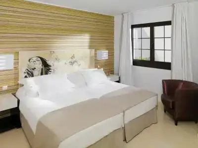 Boutique H10 White Suites - Только для взрослых - 2