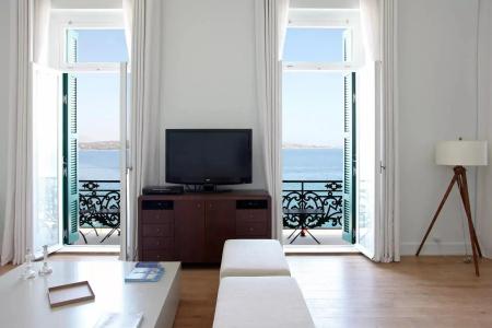 Poseidonion Grand - 99