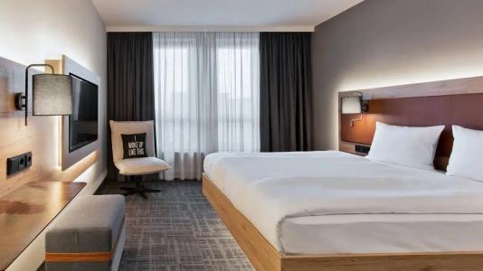 Moxy Berlin Humboldthain Park - 32