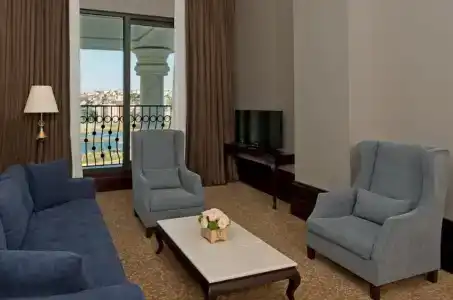 Isfanbul Holiday Home & Suites - 62