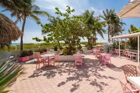 The Savoy & Beach Club - 38