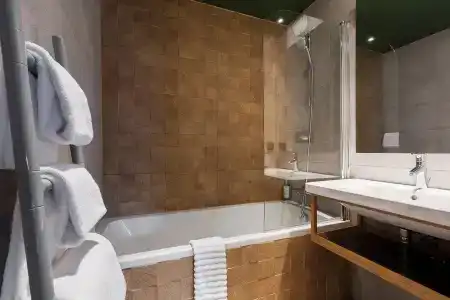 Mercure Chamonix Centre - 76