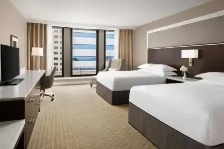 Hilton Indianapolis & Suites - 39