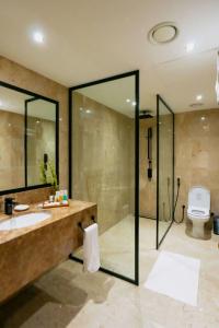 Dubai Marine Beach Resort & Spa - 94