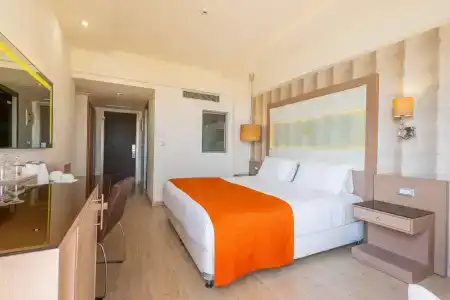 Pegasos Deluxe Beach - 1