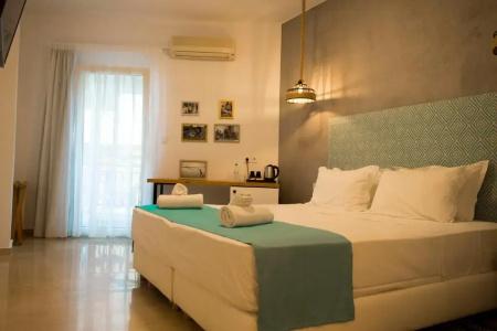 Port 7- Boutique Collection - 7