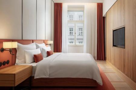 The Julius Prague - 52