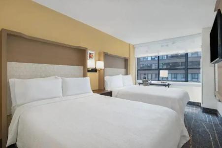 Holiday Inn Downtown Centre By Ihg - 19