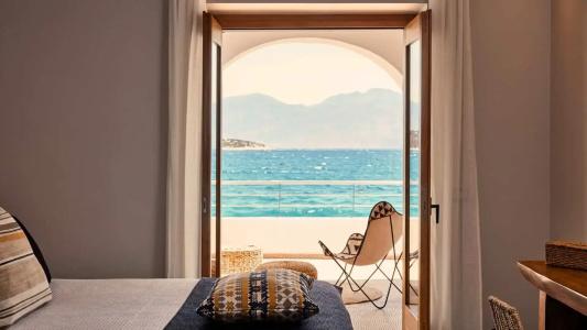Minos Beach Art - 64
