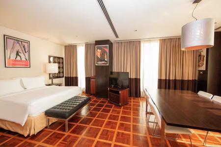 Radisson Blu - 77