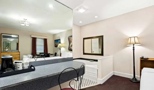 Best Western Route 66 Rail Haven - 48