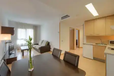 Madrid Airport Suites, Affiliated by Meliá - 73