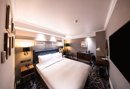 100 Queen’s Gate London, Curio Collection by Hilton - 12