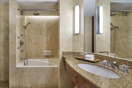 Sheraton Towers Singapore (SG Clean, Staycation Approved) - 55