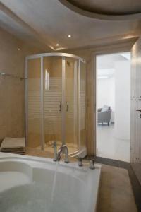 Petit Palace Suites - 100
