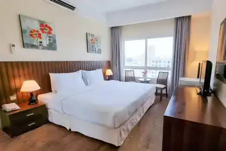 Ramada by Wyndham Beach Ajman - 19